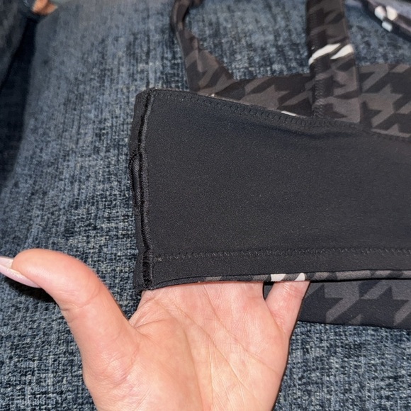 Aerie Offline- NWOT Women’s Gray Houndstooth Racerback Sports Bra size M - Picture 9 of 13